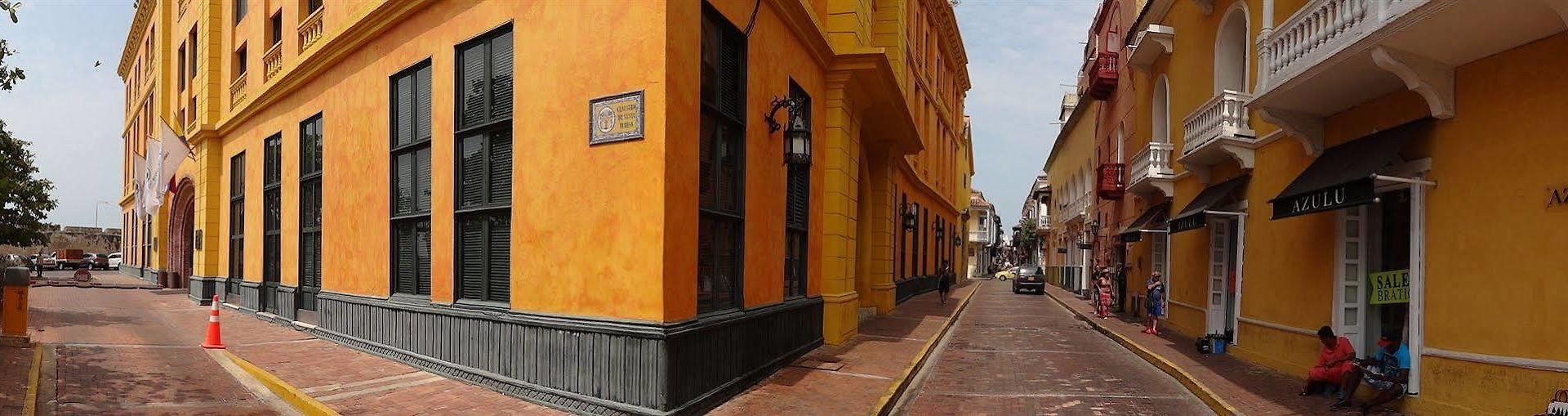 Casa Calamari Hotel 3*