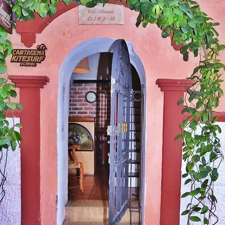 Casa Calamari Hotel 3*
