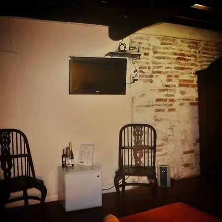 Hotel Casa Calamari 3*