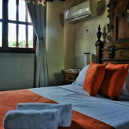 Casa Calamari Hotel