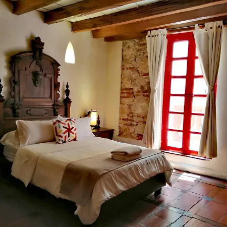 Hotel Casa Calamari 3*