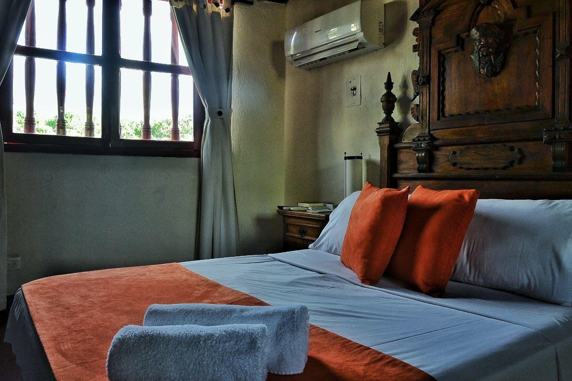 Casa Calamari Hotel