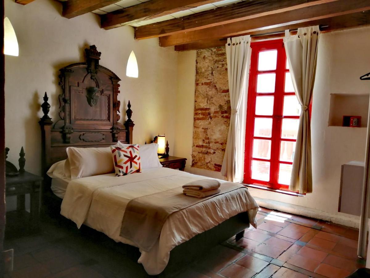 Hotel Casa Calamari 3*